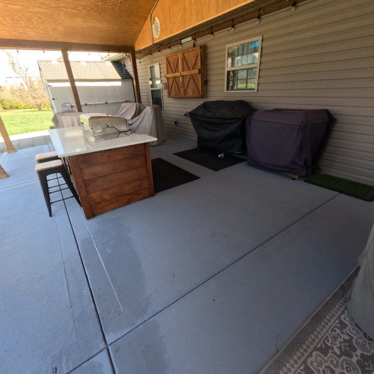Exterior Cleaning in Smithville, MO Exterior Cleaning in Smithville, MO