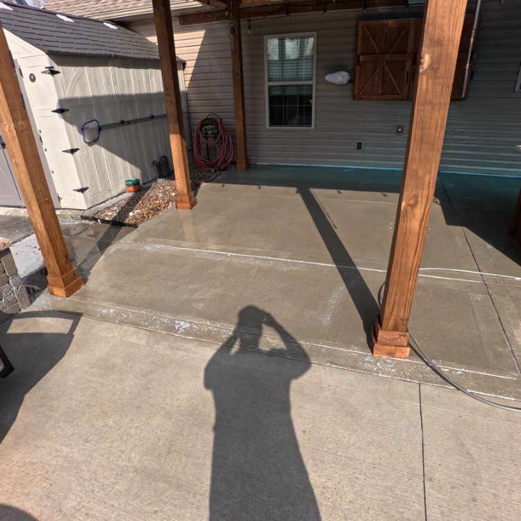 Exterior Cleaning in Smithville, MO Exterior Cleaning in Smithville, MO