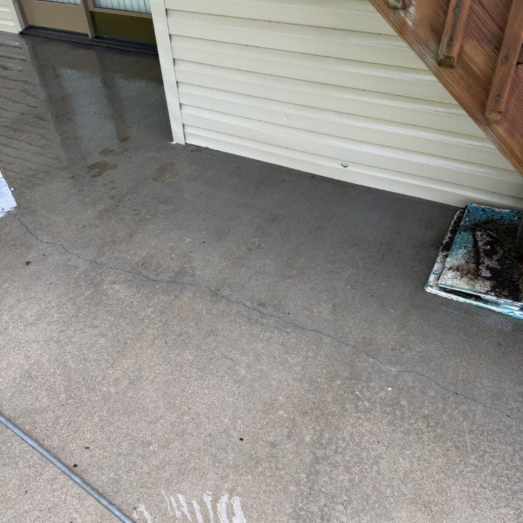 Exterior Cleaning in Smithville, MO