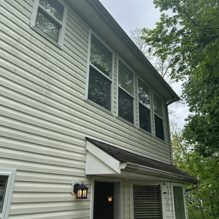 Exterior Cleaning in Smithville, MO